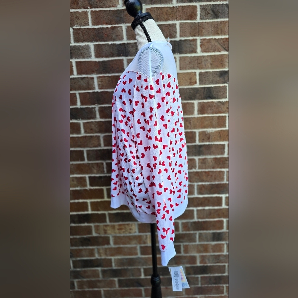 LuLaRoe Lizzy Blouse 2X NWT Red White Heart Print Mesh Top Long Sleeve - Picture 7 of 14